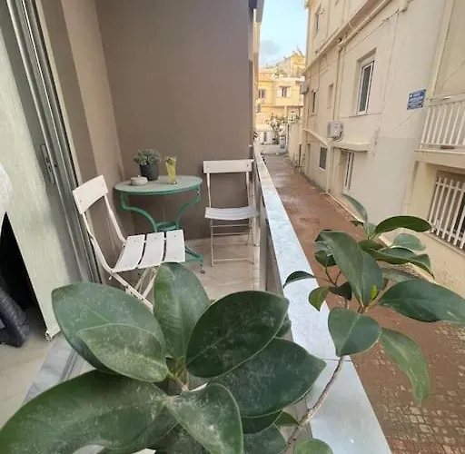 Enjoy Chania Apartament *